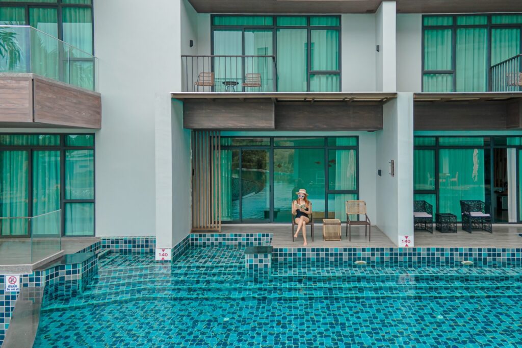 รีวิวที่พักอัมพวาสวยๆ ริมน้ำ ณ ทรีธารา โดย ชวนกันเที่ยวไหน พักห้อง Villa Terrace