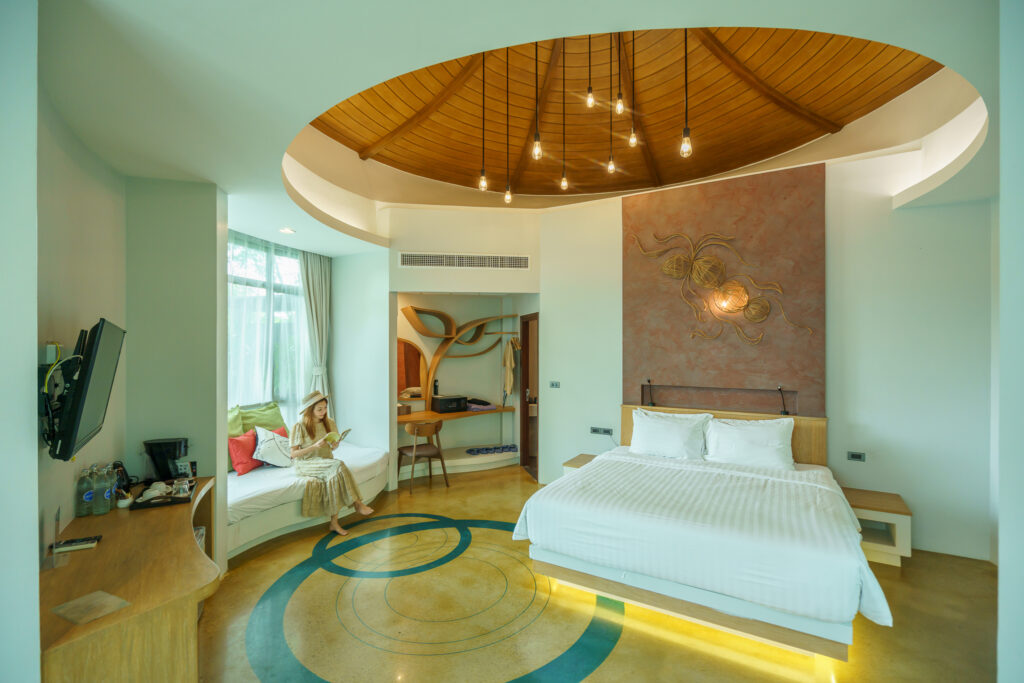 รีวิวที่พักอัมพวาสวยๆ ริมน้ำ ณ ทรีธารา โดย ชวนกันเที่ยวไหน พักห้อง Villa Terrace