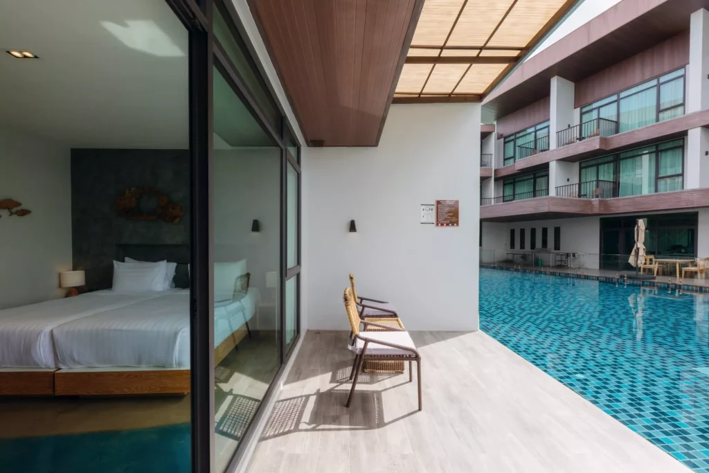 Deluxe Pool Access - Room and Terrace